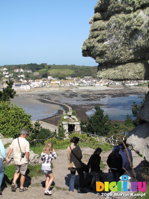 SX09197 St Michaels Mount watch tower and Marazion